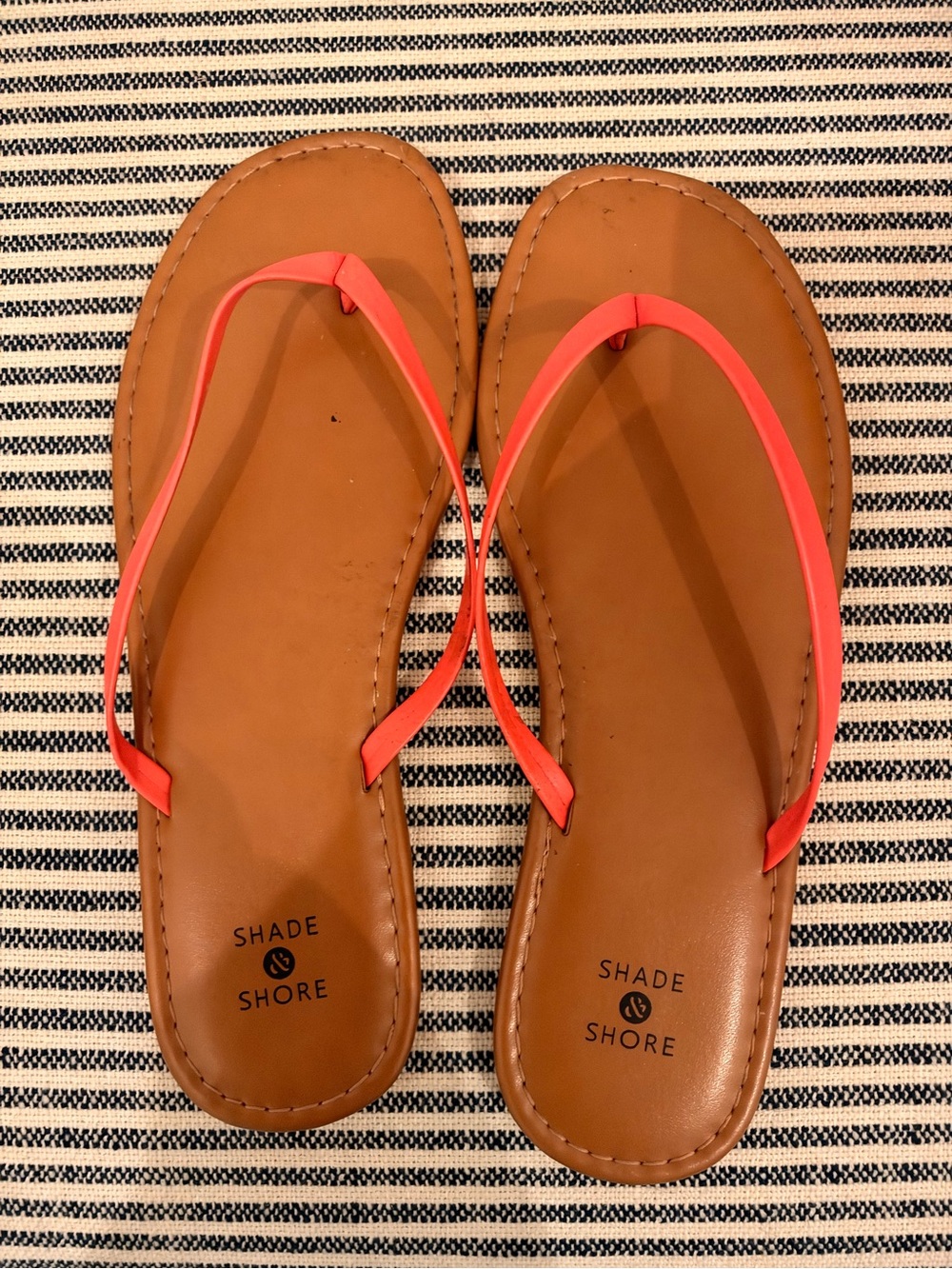 Shade & Shore Coral Strap Sandals with Tan Footbed